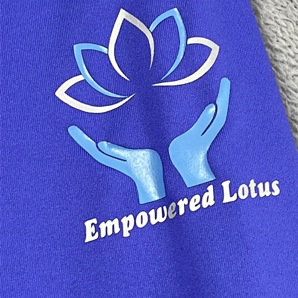 Empowered Lotus Purple S Athletic Cropped‎ Leggings